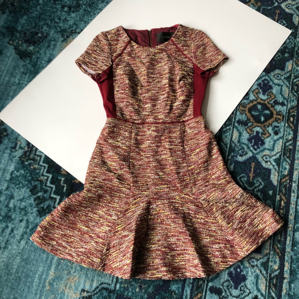 || J. CREW ||  WINE TWEED CAP SLEEVE DRESS - Picture 3 of 8